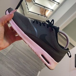 Nike AirMax Black/Grey